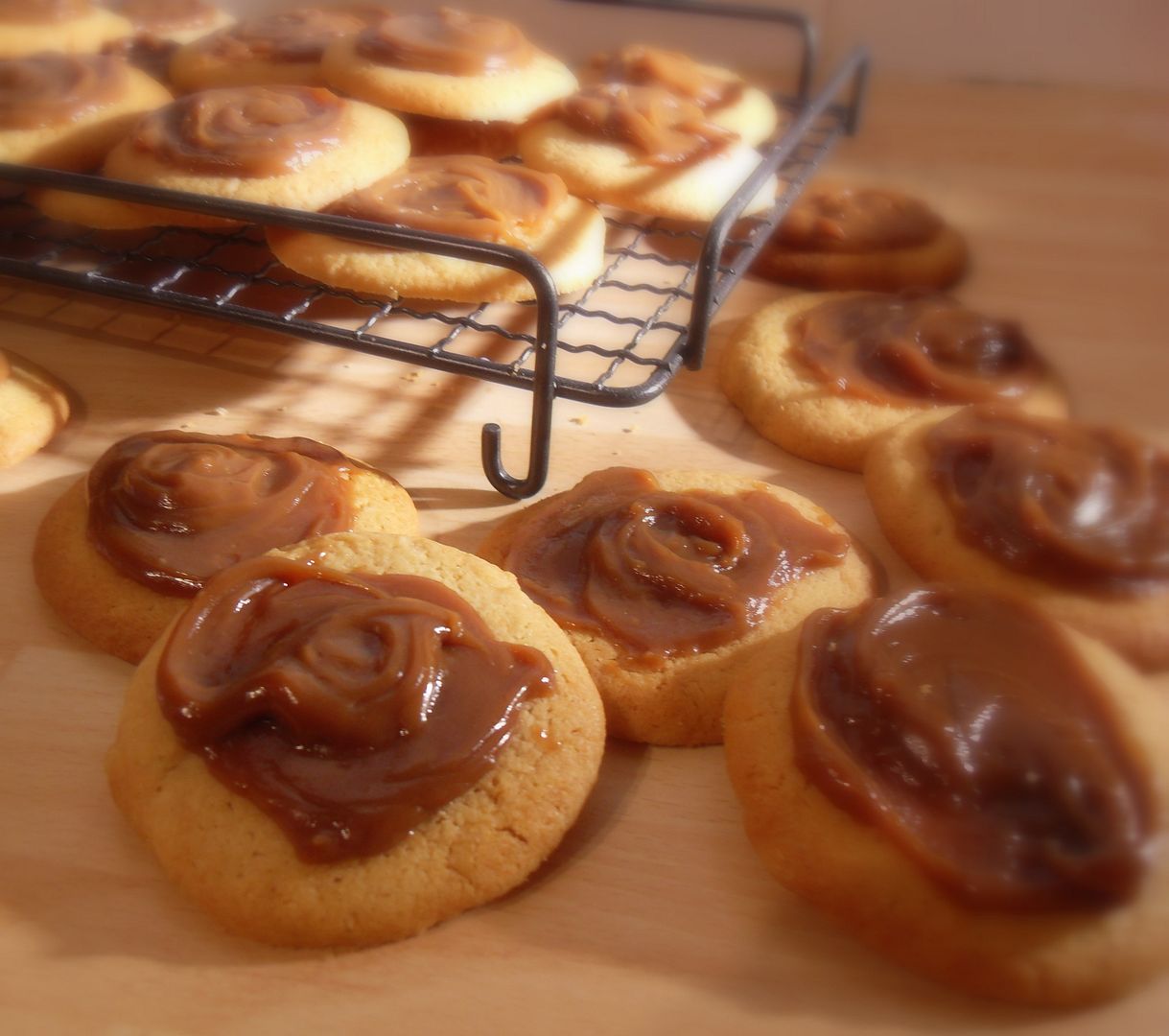 The English Kitchen Salted Caramel Topped Biscuits (aka Cookies)